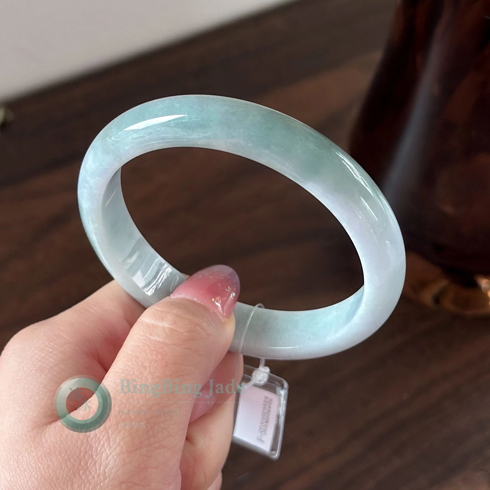 Seafoam with Emerald Kiss Bangle 57.8mm