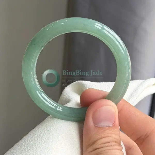Oil Green Jelly Glow Round Bangle 51mm