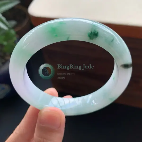 Lavender Mist with Emerald Blooms Bangle 54mm