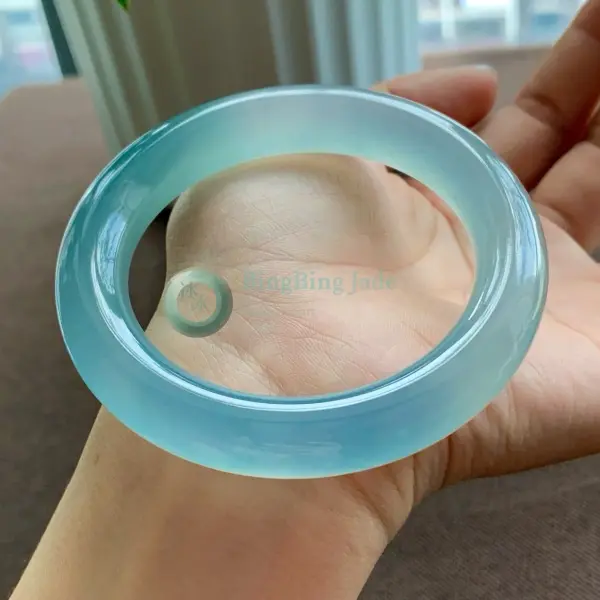 Glacial Jelly Translucency Bangle 56.8mm — Pure Icy Blue