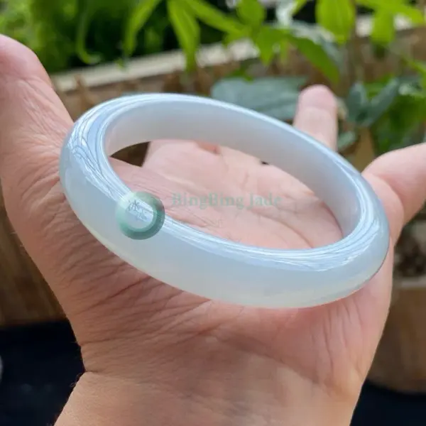 Luminous White Jelly Bangle 54.8mm — Pure Snowmelt Translucency