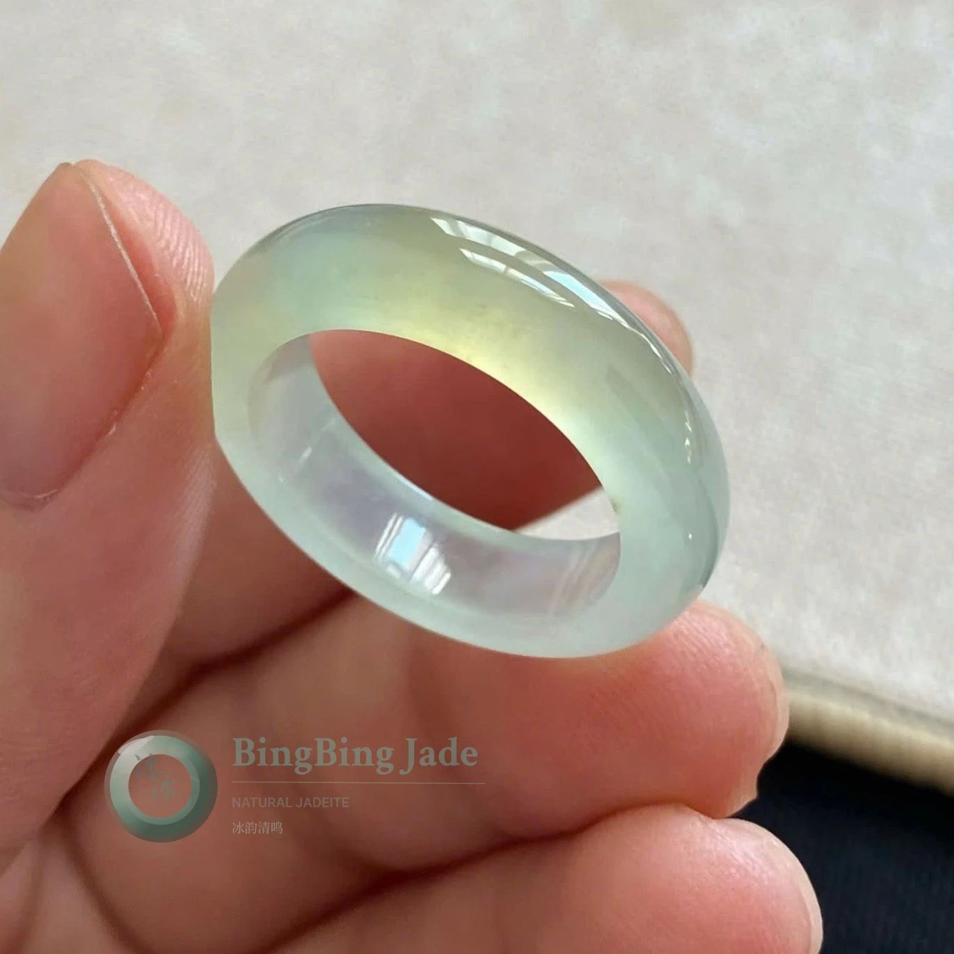 Icy Jelly Translucent Jadeite Band Ring 17.6mm