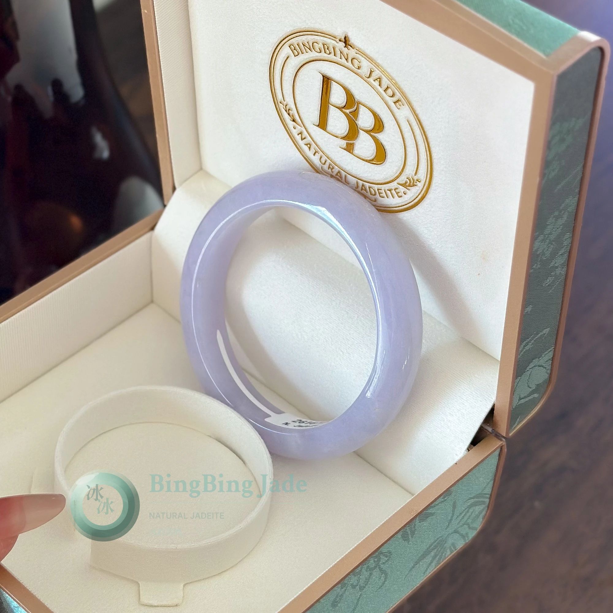 Lavender Jelly Bangle 56mm — Soft Violet Glow with Silken Translucency