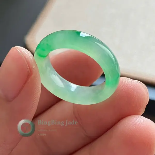 Icy Spring Green Jadeite Band with Emerald Drift