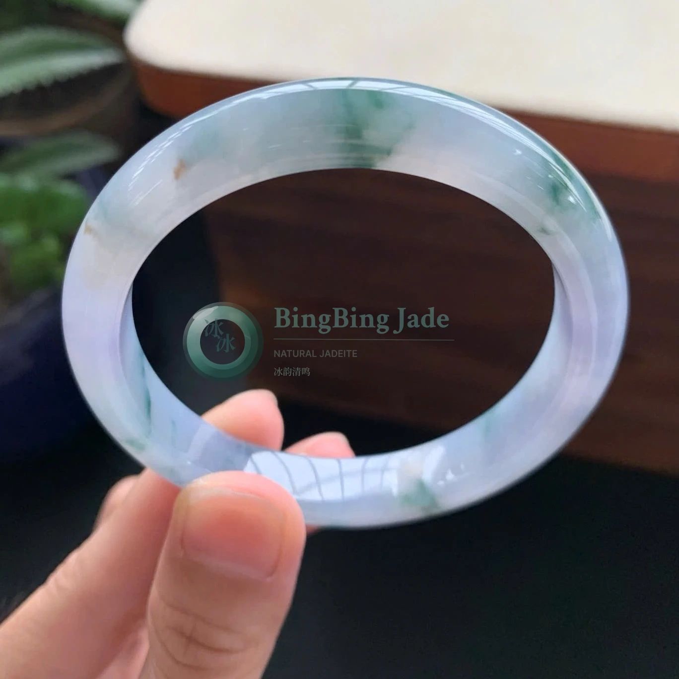 Monet Sky Lavender-Ice Bangle with Floating Green Wisps 54.6mm