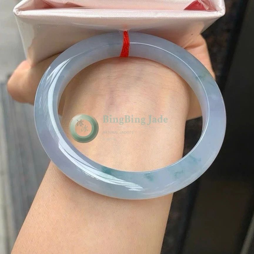 Icy Lavender-Blue Monet Bangle with Floating Green Wisps 54mm