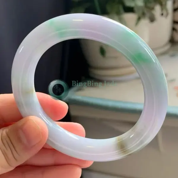 Spring Lavender & Floating Green Jade Bangle 57.5mm