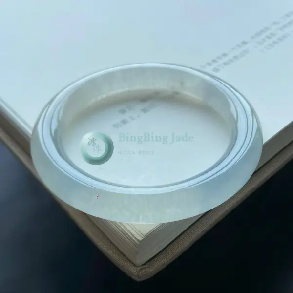 Icy White Jelly Bangle 51.6mm — Luminous Snowmelt Translucency