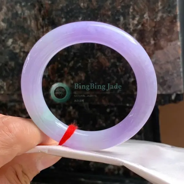 Lavender Spring Chopstick-Cut Bangle 52mm — Soft Lilac Jelly Glow