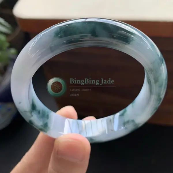 White Lavender Bangle with Floating Emerald Blooms 53mm