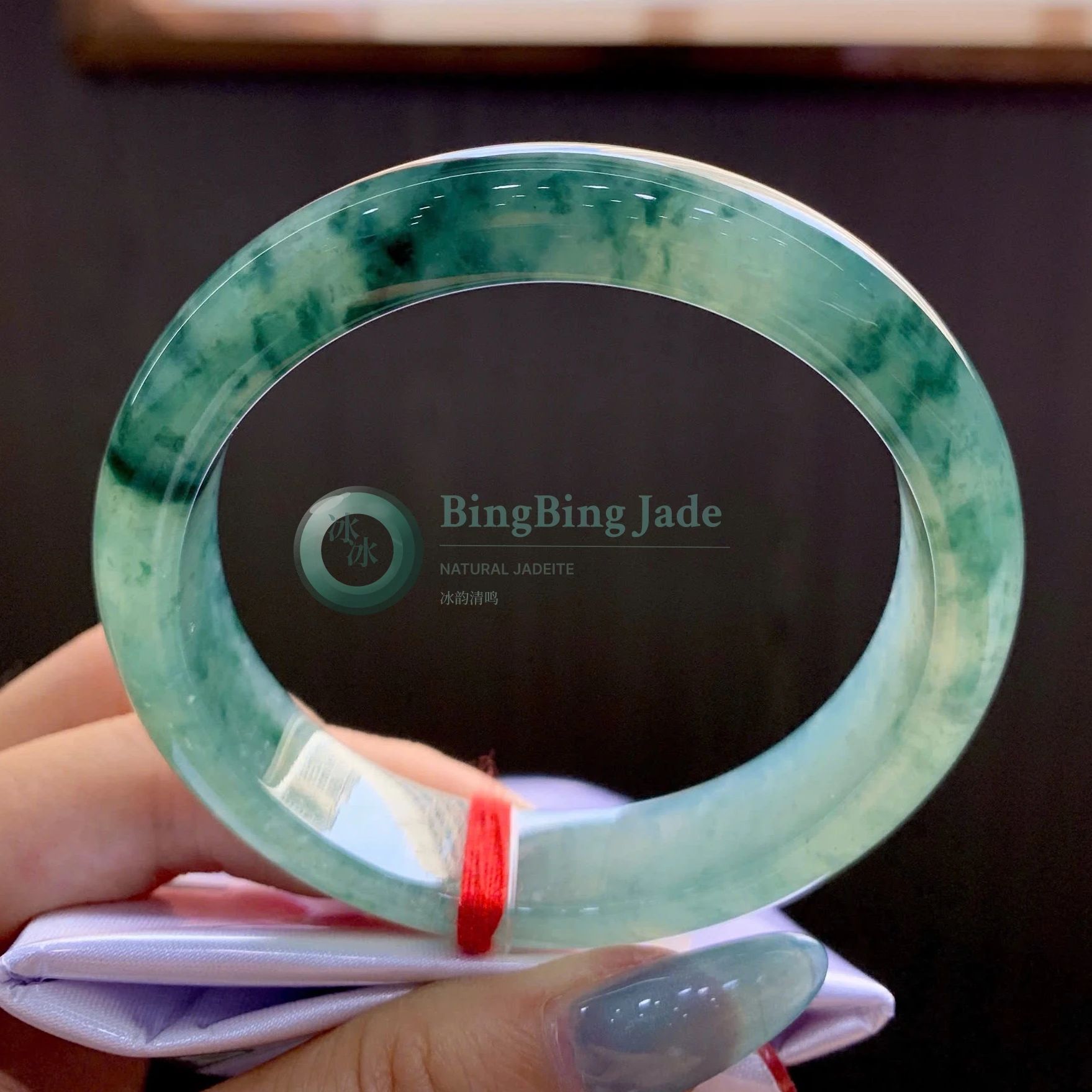Misty Emerald Clouds on Icy Green Jadeite Bangle 56mm