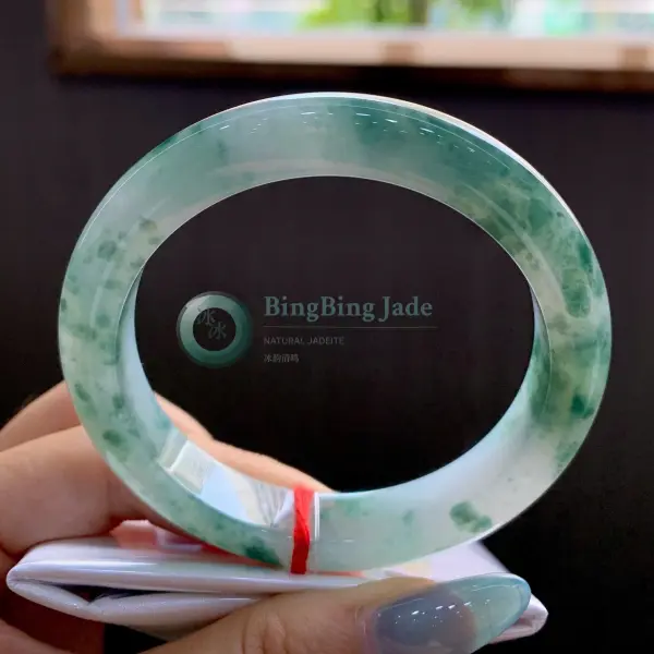 Icy Glutinous Mint with Floating Emerald Clusters Bangle 54mm