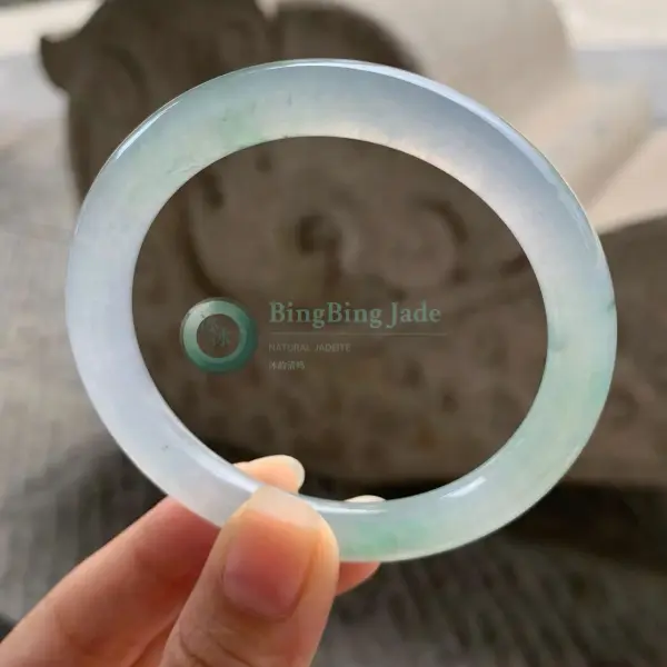 Icy Lavender-White Jelly Bangle with Floating Green Wisps 52mm