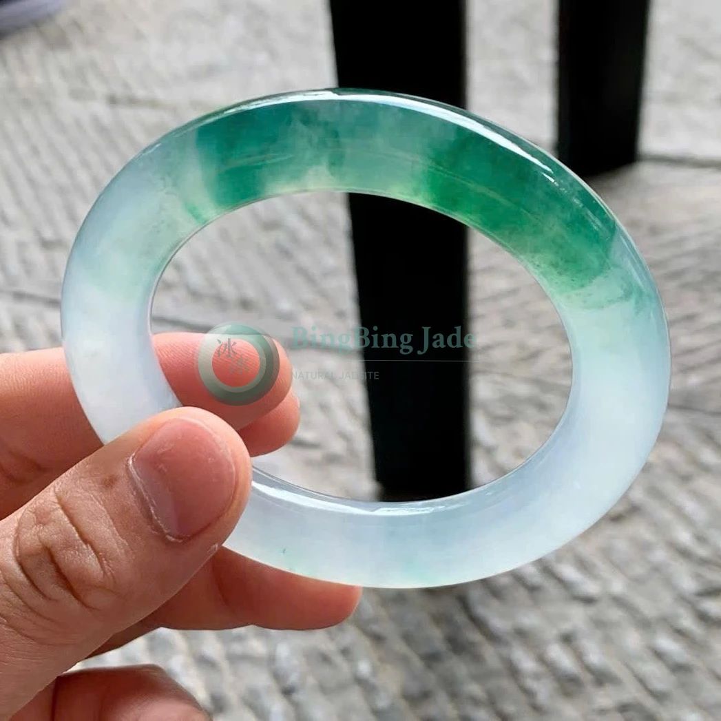 Icy with Floating Emerald Bloom Bangle 56mm