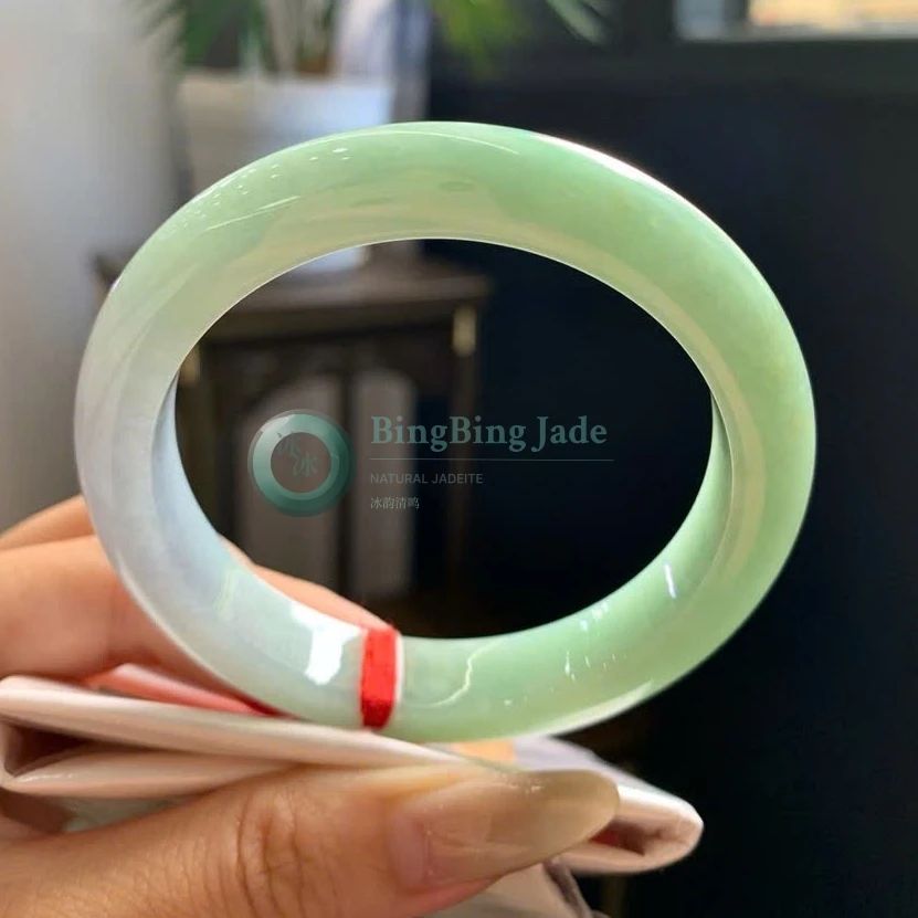 Spring Mist Celadon Round Bangle 55mm