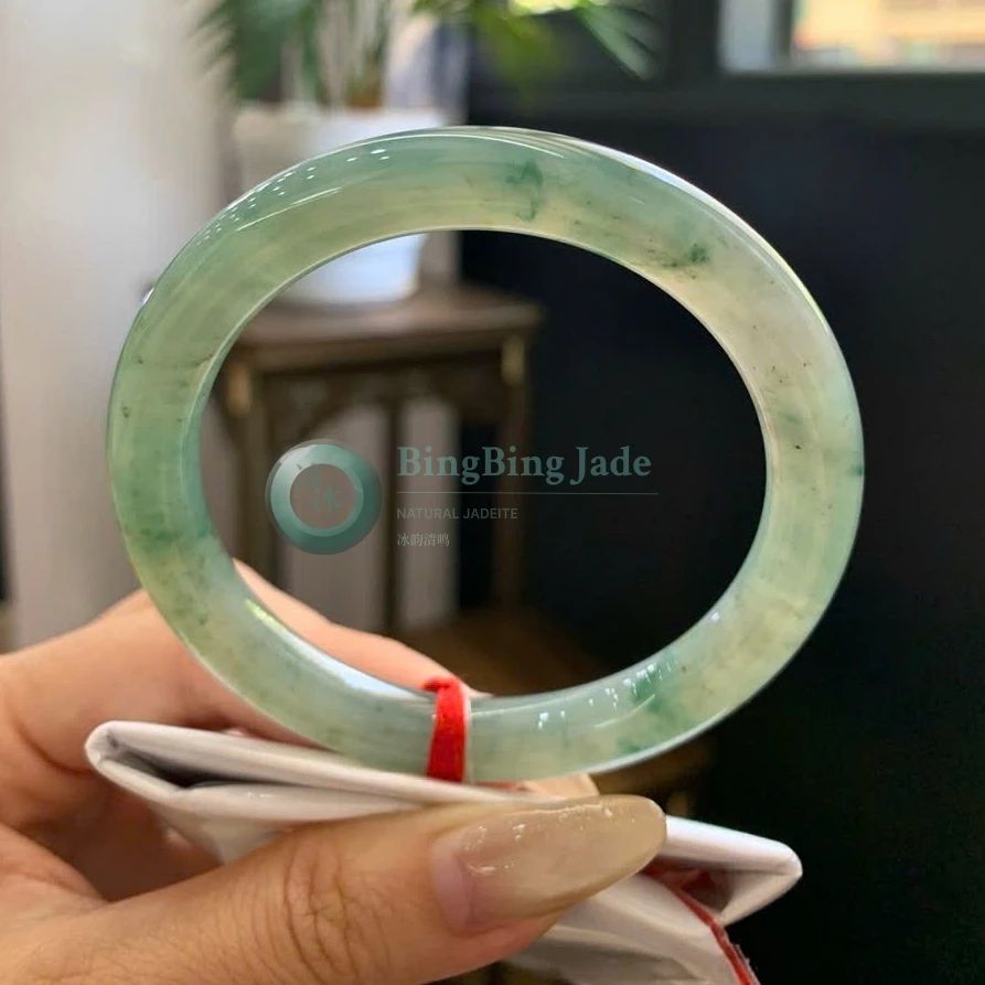 Soft Mint Jelly Round Bangle 55mm — Floating Green Wisps