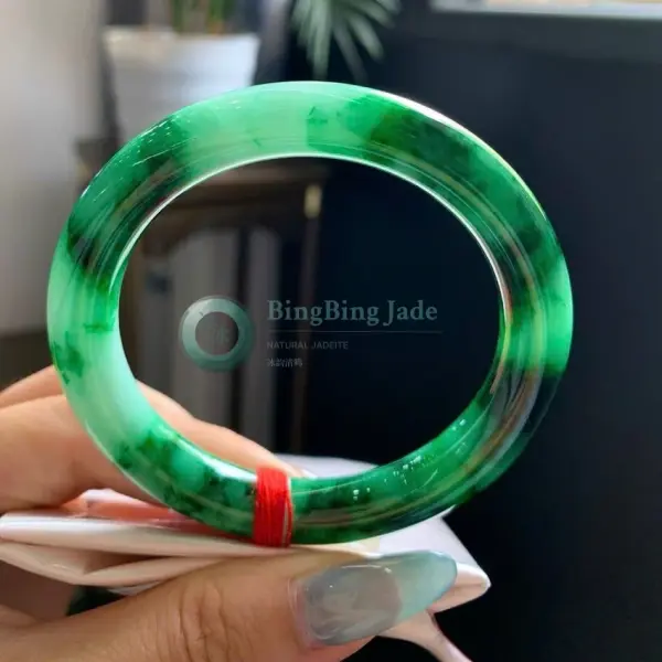 Vivid Emerald Saturation with Forest Depth — Round Bangle 53mm