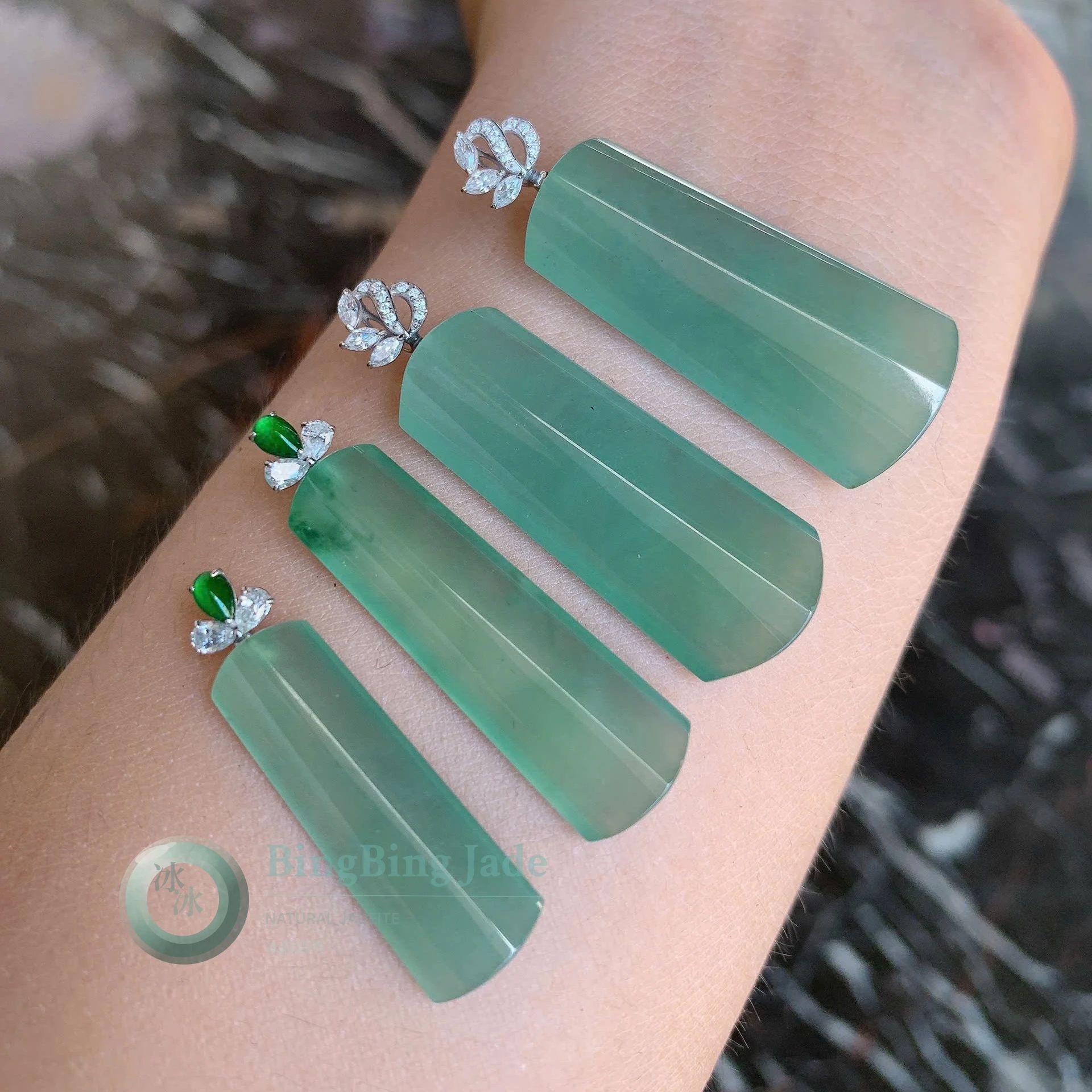 Luminous Celadon Jadeite Pendant 18K Gold— Graduated Bars with Diamond-Set Caps