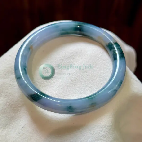 Lavender Monet with Floating Emerald Blooms — Bangle 54mm