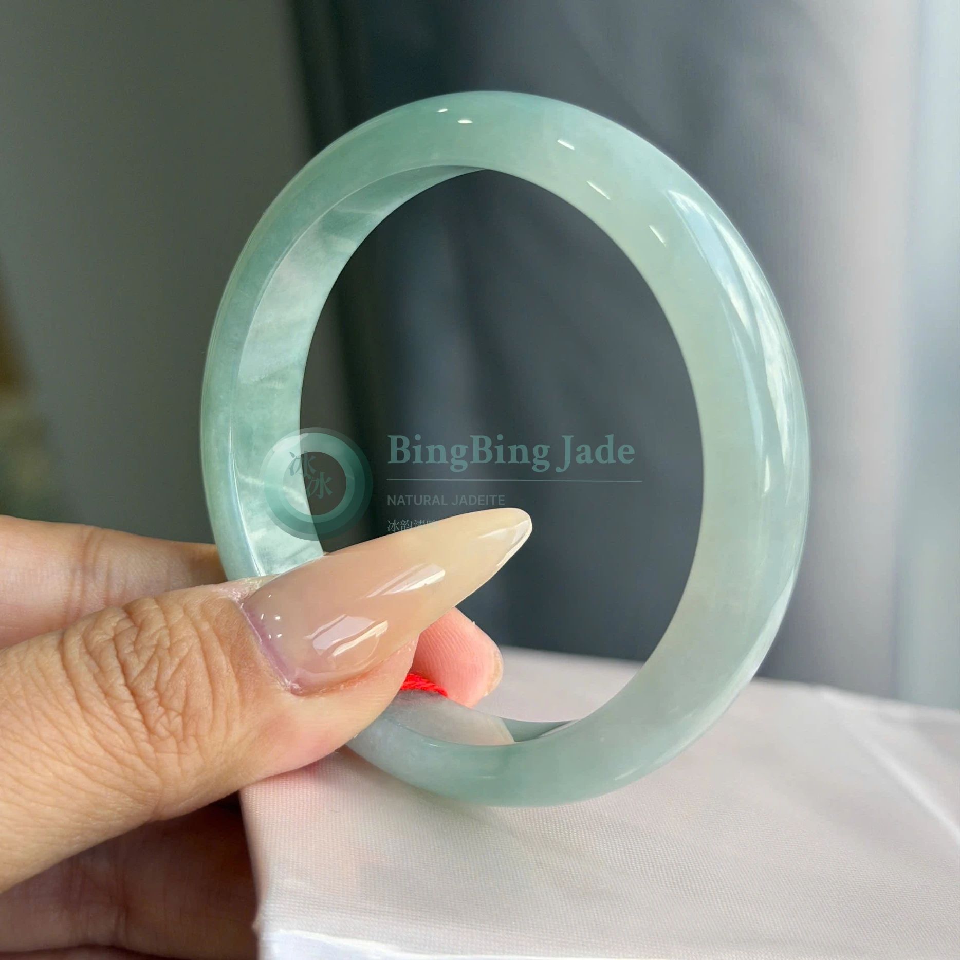 Icy Glutinous Green Ombré Jelly Bangle 50.5mm — Luminescent Drift