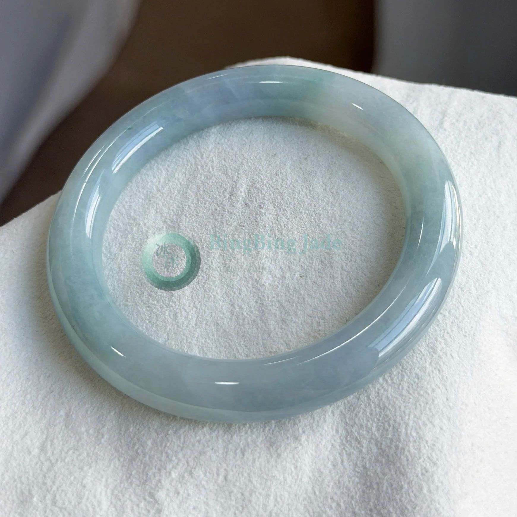 Monet Mist Lavender-Blue Jadeite Bangle 53.9mm