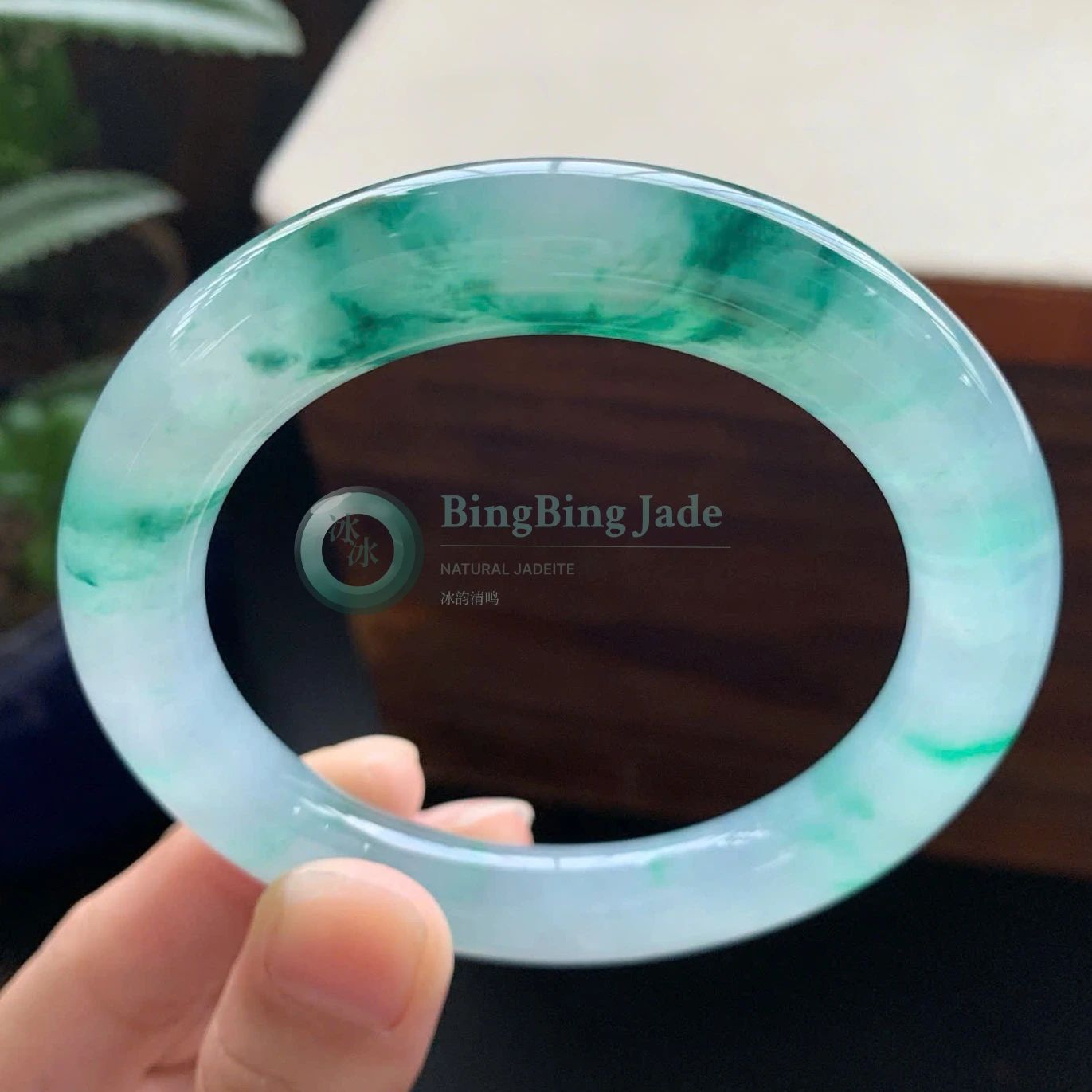 Icy Aqua Bangle with Vivid Emerald Blooms 56.8mm