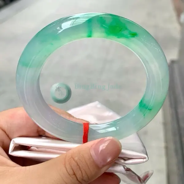 High Icy Translucent Bangle with Vivid Emerald Bloom 55mm