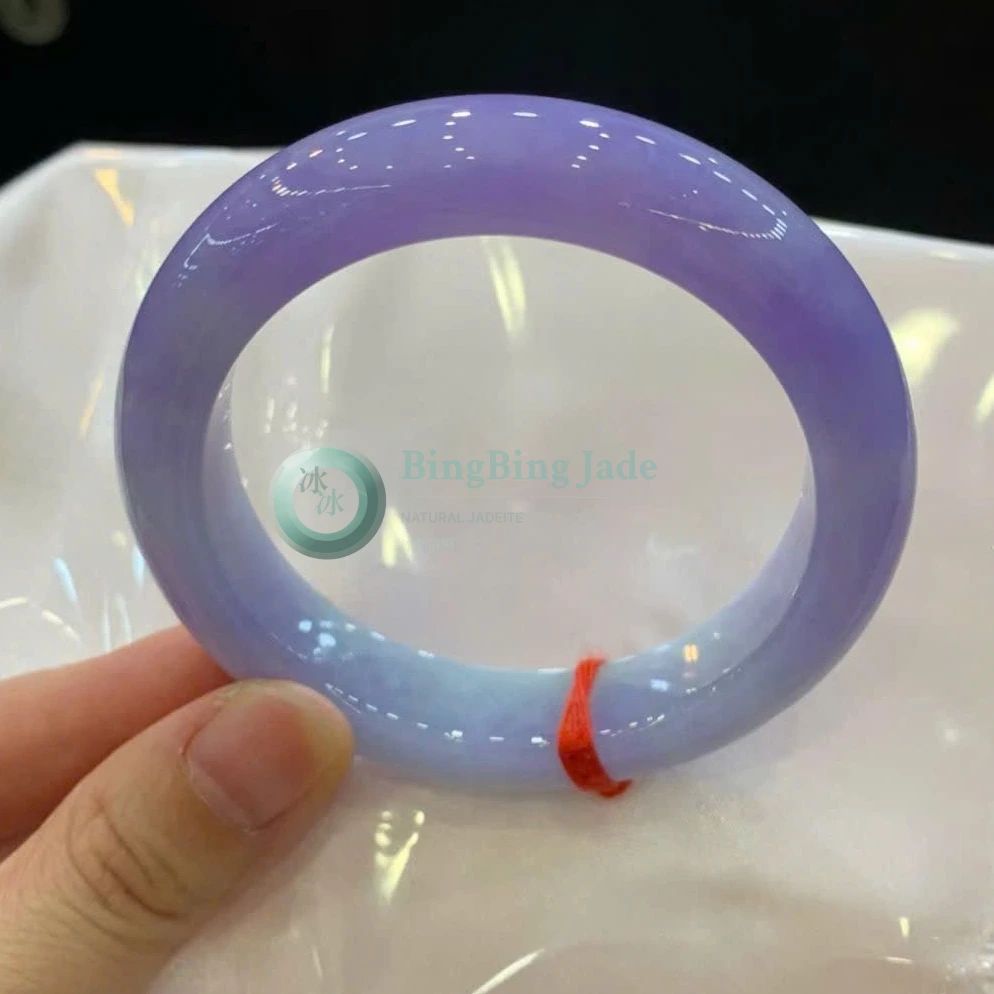 Lavender Mist Glutinous Bangle 53mm — Soft Violet Glow
