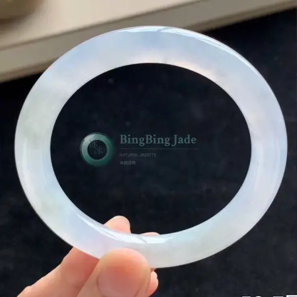 Luminous Icy White Round Bangle 53.7mm — Pure Glacial Glow