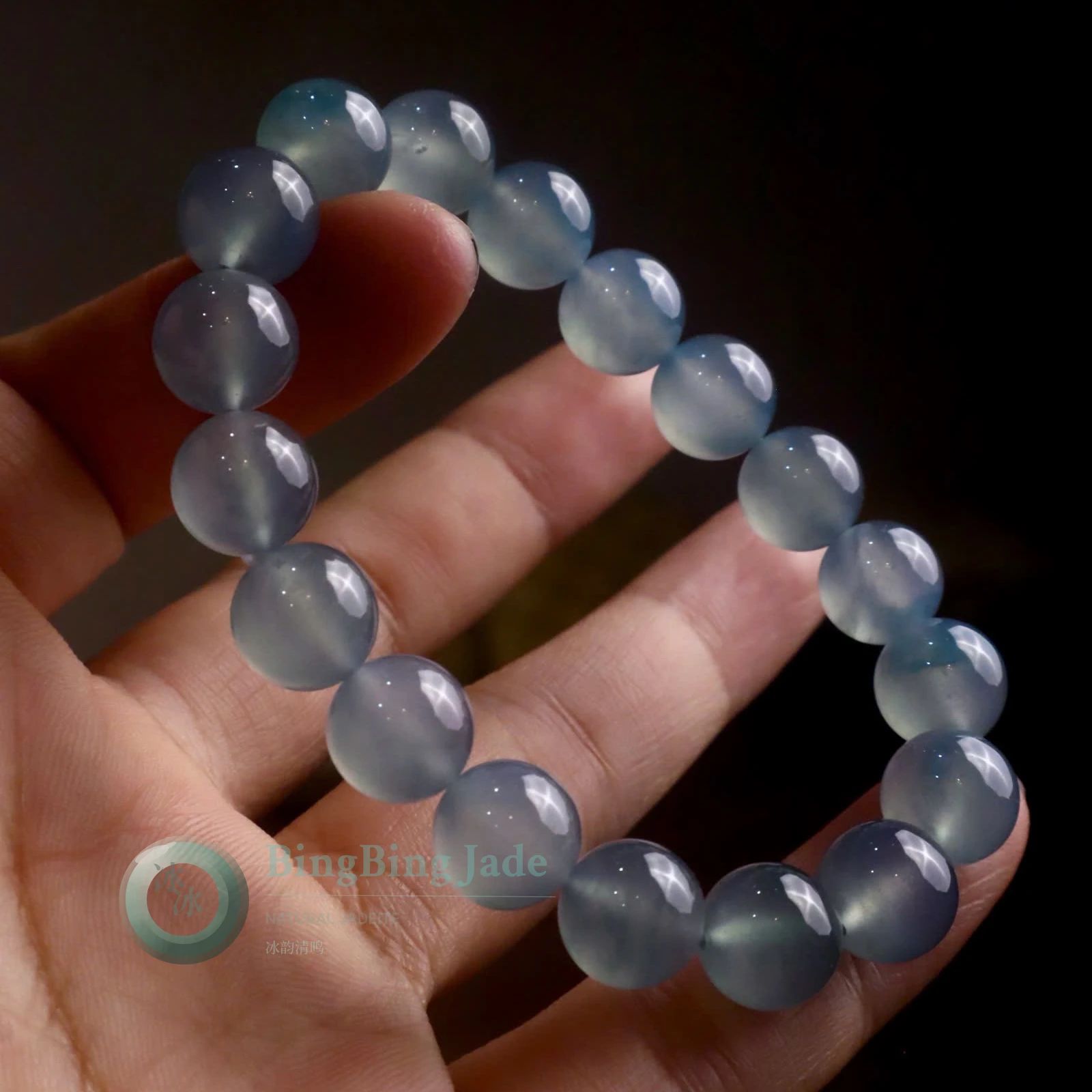 High Icy Glacial Blue Sky Floating Jelly Bracelet 10mm