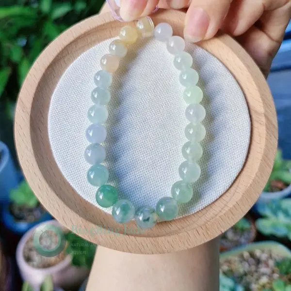Spring Gradient Icy Bead Bracelet — Green to Yellow Drift