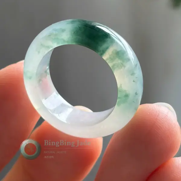 Icy Floating Emerald Jadeite Ring 17.3mm