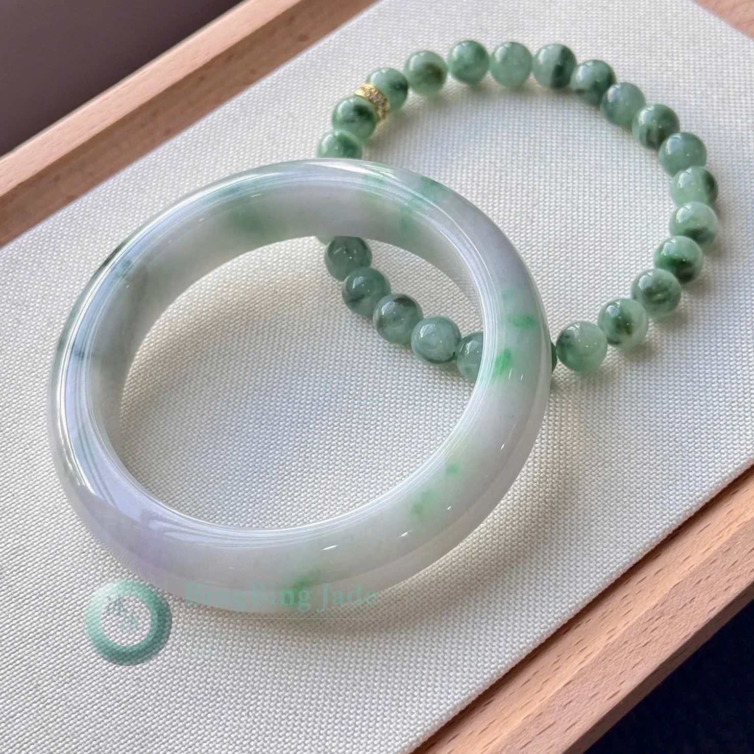 Moonlight Undertone Jadeite Bangle 52mm — Tam Tài with Moss and Soft Violet Drift