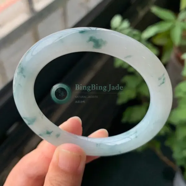 Milky White Bangle with Floating Emerald Kisses 51.8mm