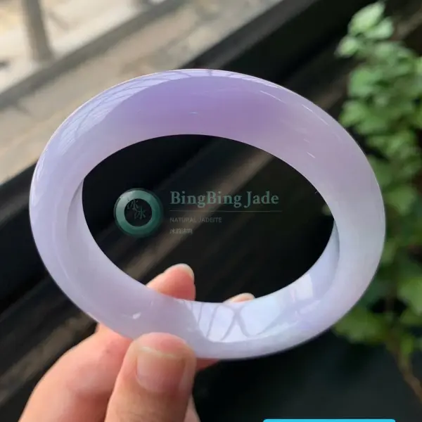White-Lavender Vibrant Glow Bangle 54mm