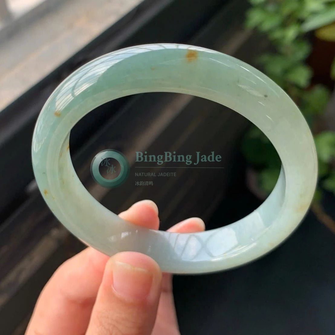 Icy Glutinous  Glacier Mint with Honey Kiss Bangle 54mm
