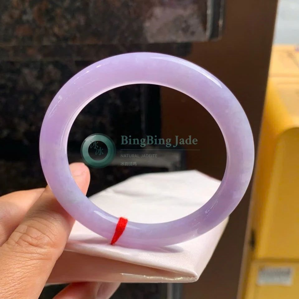 Deep Lavender Round Bangle 56mm — Saturated Violet Glow
