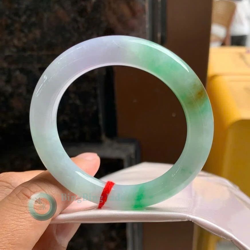 Blessing — Glutinous White, Spring Green & Honey Gold Round Bangle 52mm