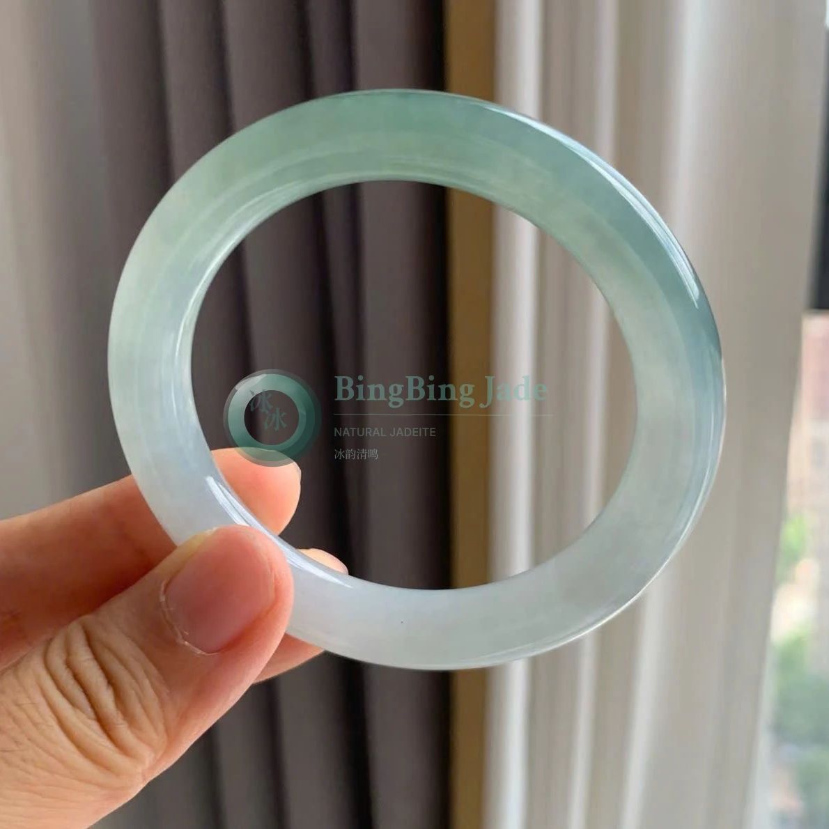 Soft Aqua Jelly Bangle 52mm — Quiet Blue-Green Drift