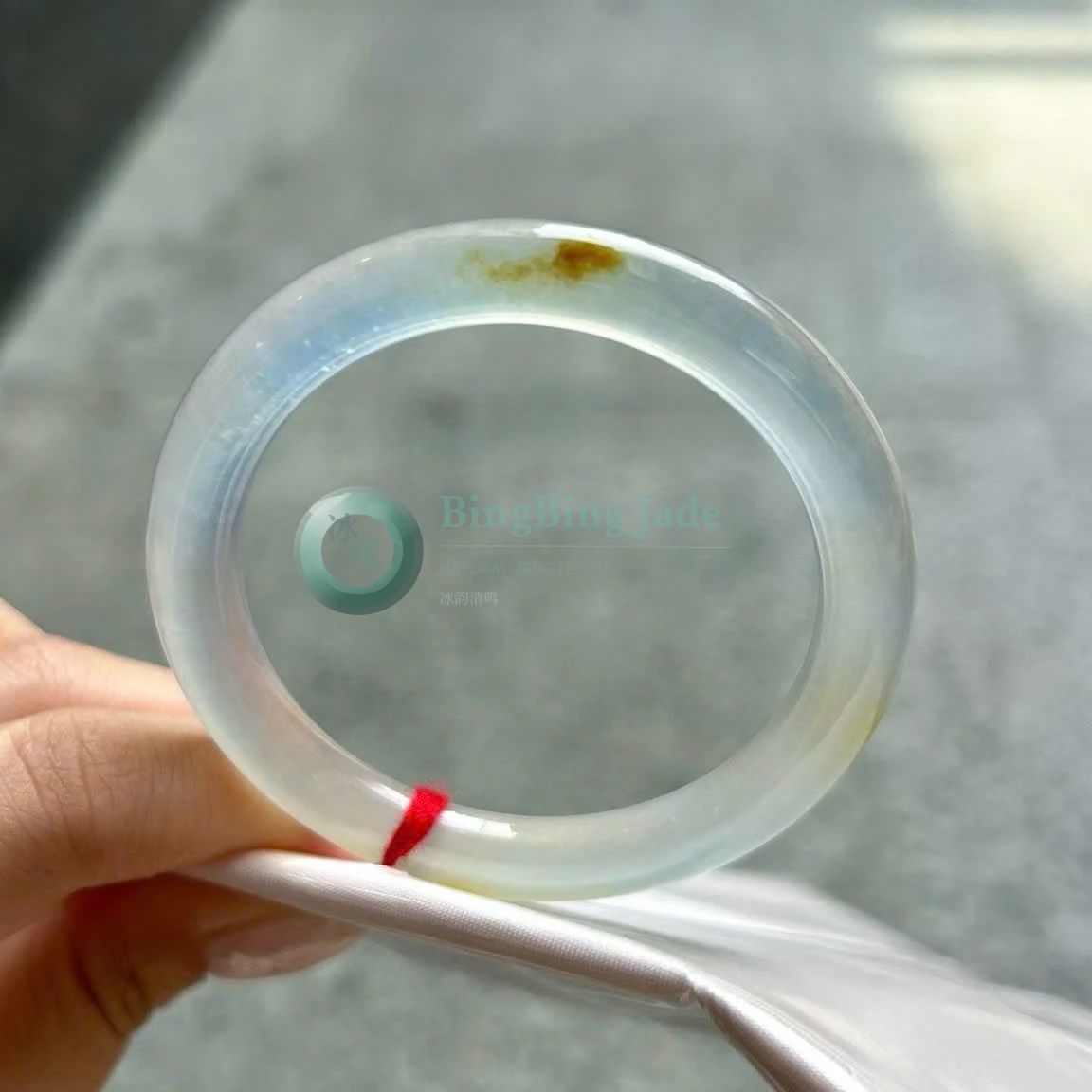 High Icy Clear Bangle with Golden Kiss — 50mm