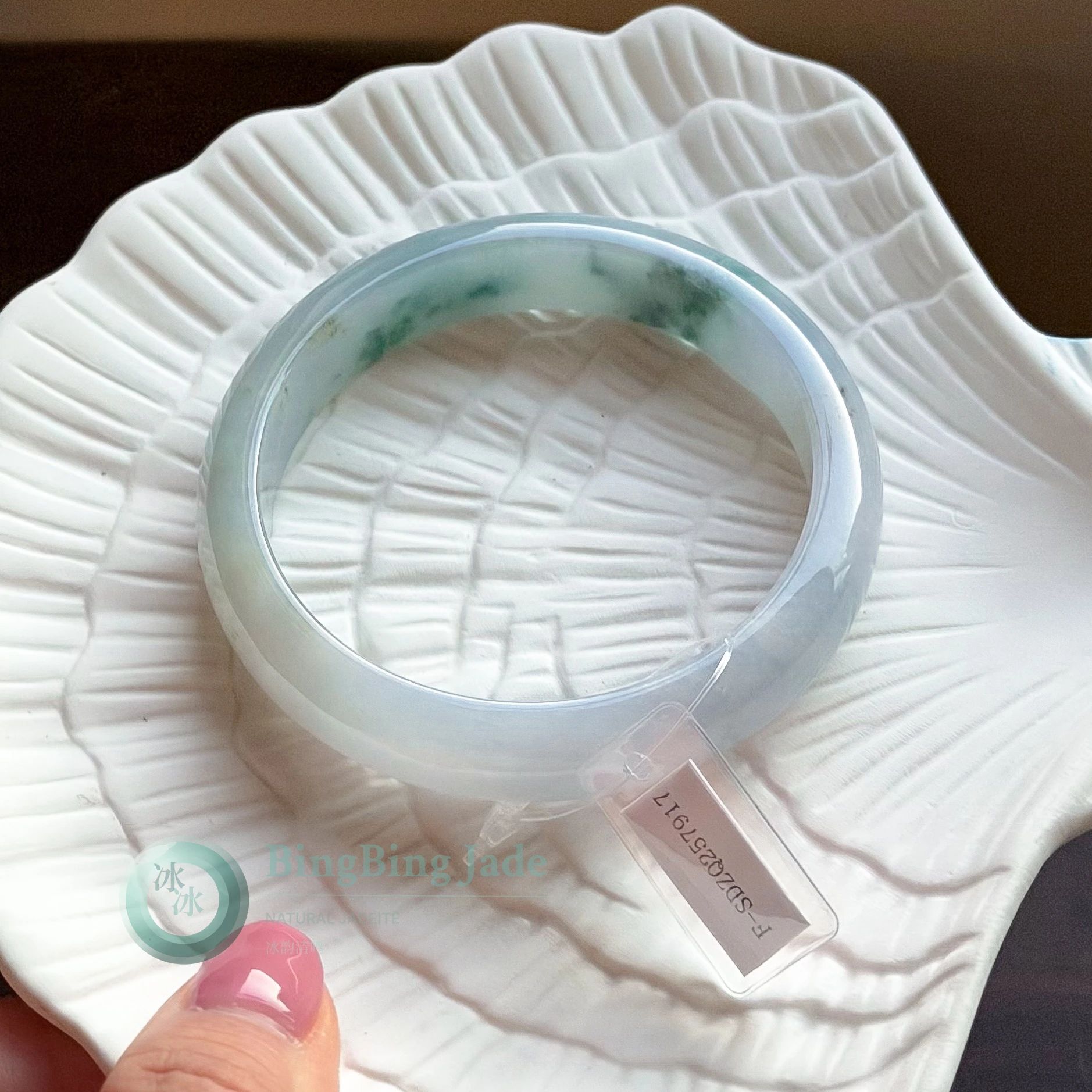 Soft Frost with Floating Emerald Clusters — Jadeite Bangle 57.7mm