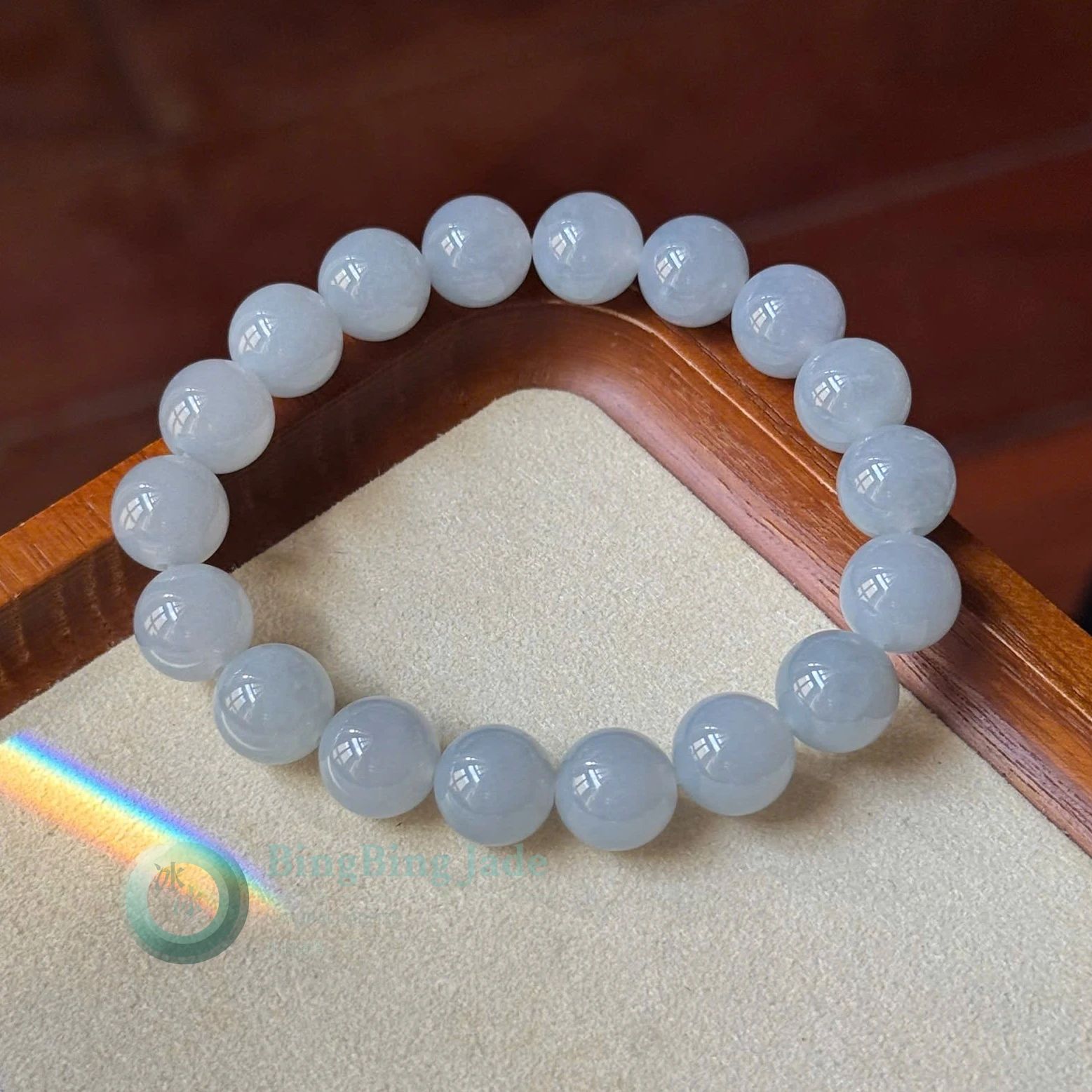 Icy Moonlight Lavender Undertone Jadeite Bracelet 10.5mm
