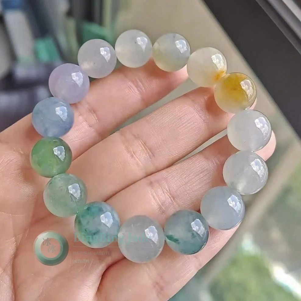 Icy Multi-Color Gradient Bead Bracelet — Green, Lavender Undertone, Honey & Moonlight