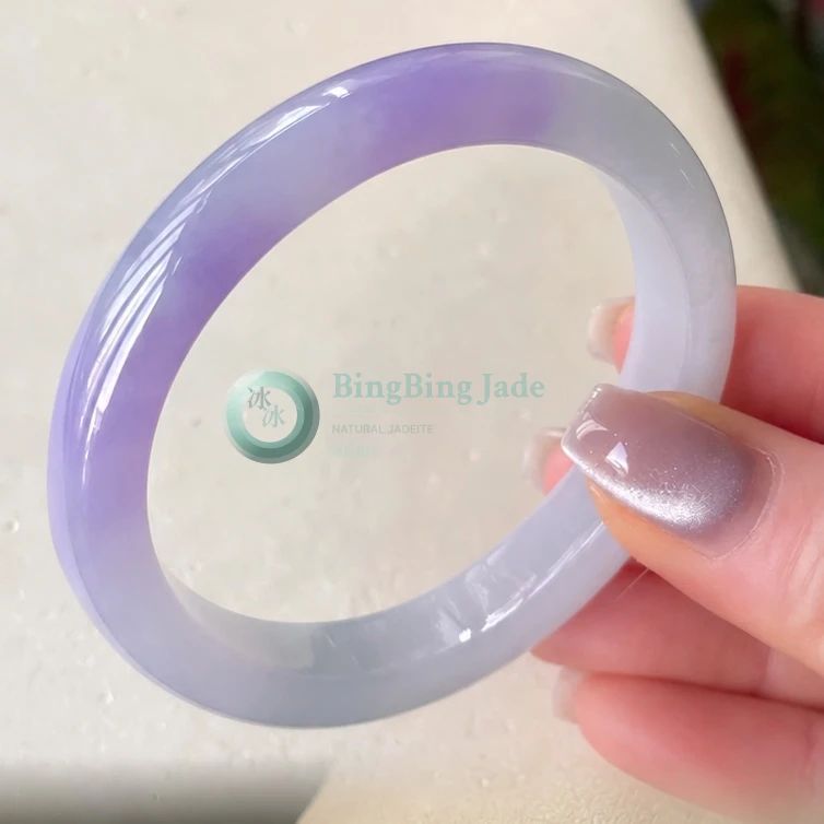 Icy Lavender Bloom Oval Bangle 52mm