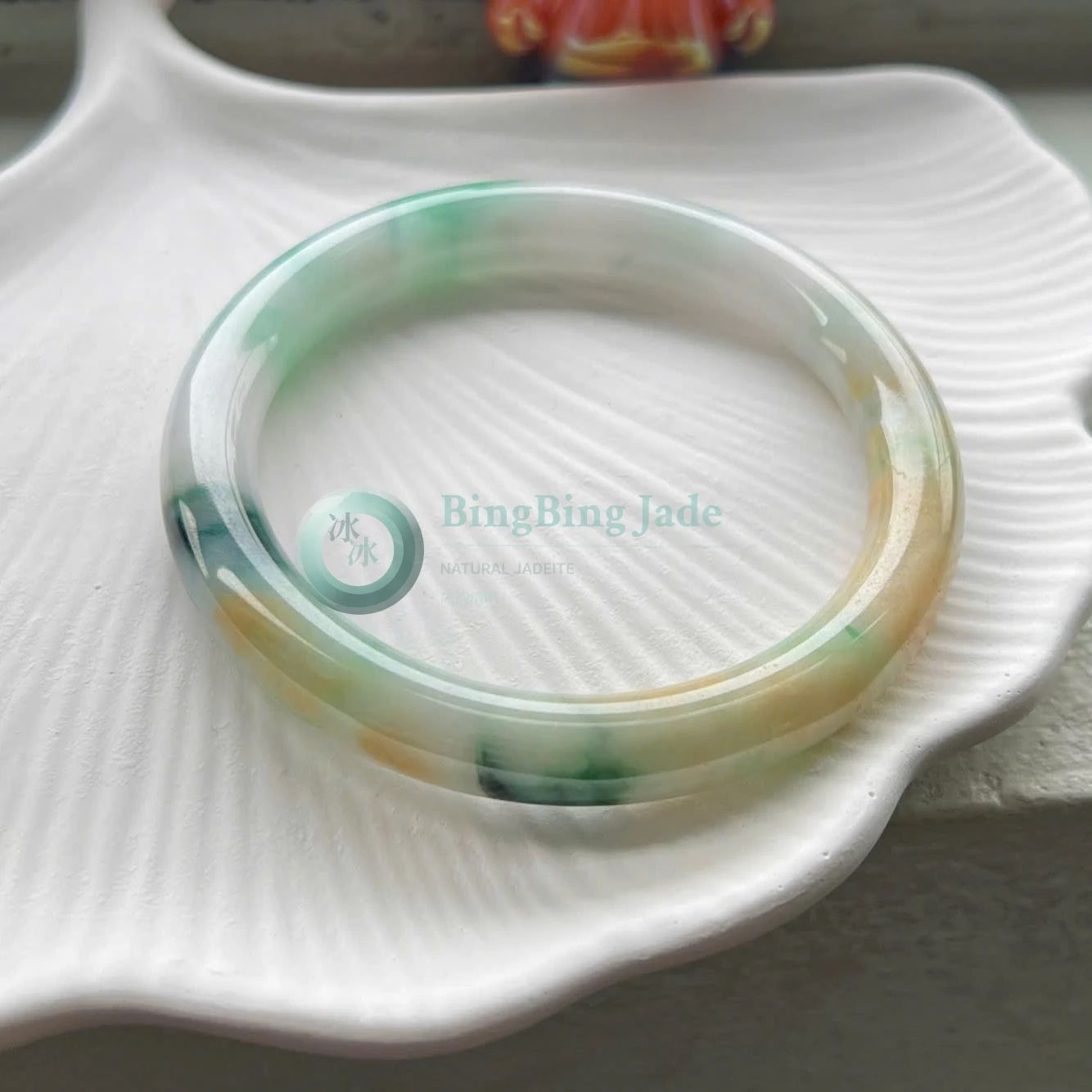 Four Seasons Harmony — Multicolor Jadeite Bangle 54.5mm