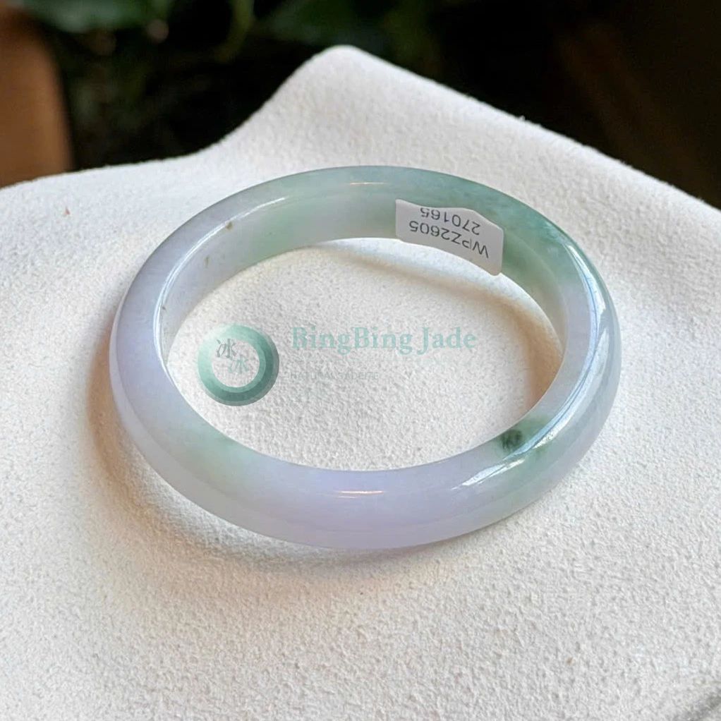 Lavender Undertone Spring Blossom Bangle 50.8mm — Soft Lilac with Green Wisps