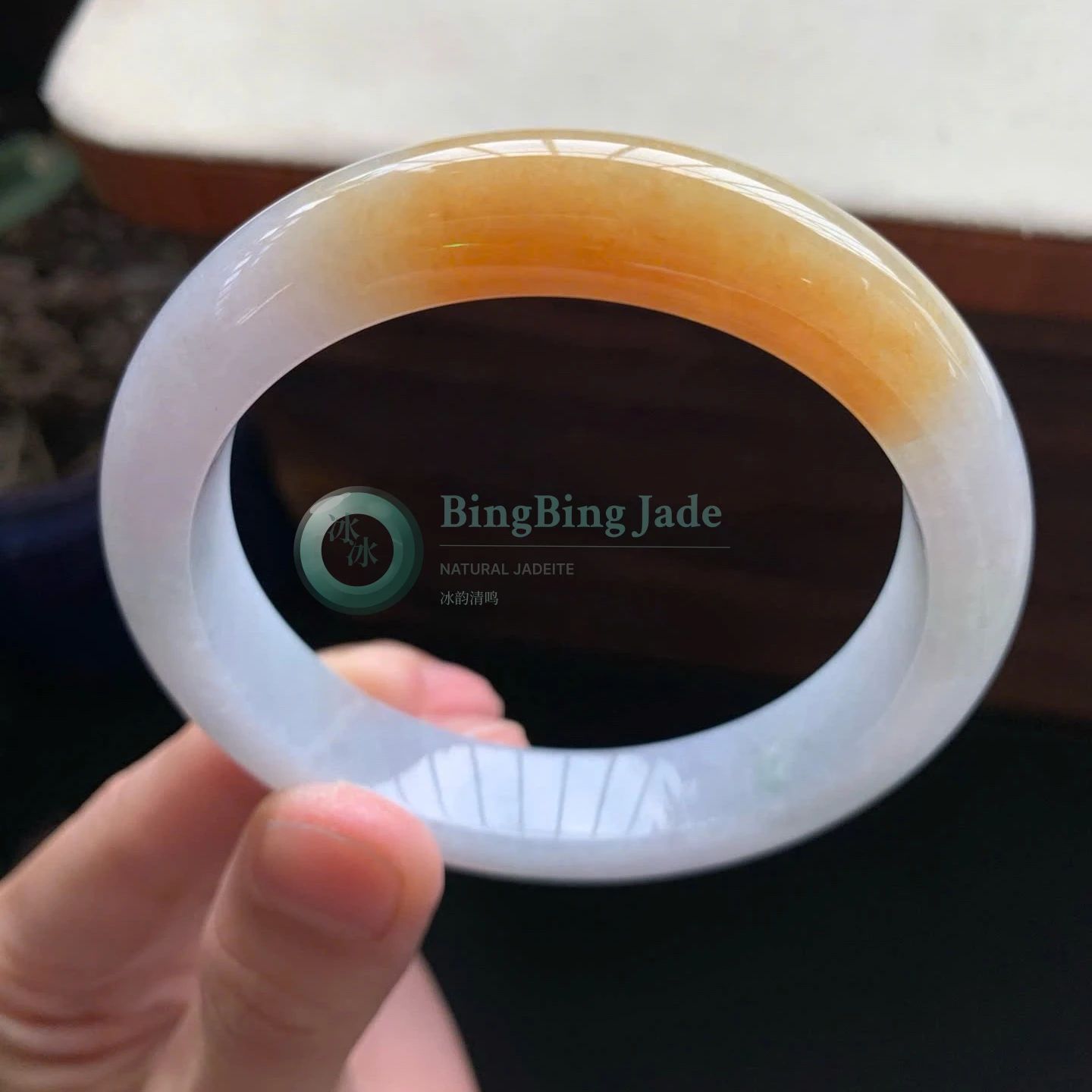Honey-Kissed Moonlight Jadeite Bangle 56.6mm