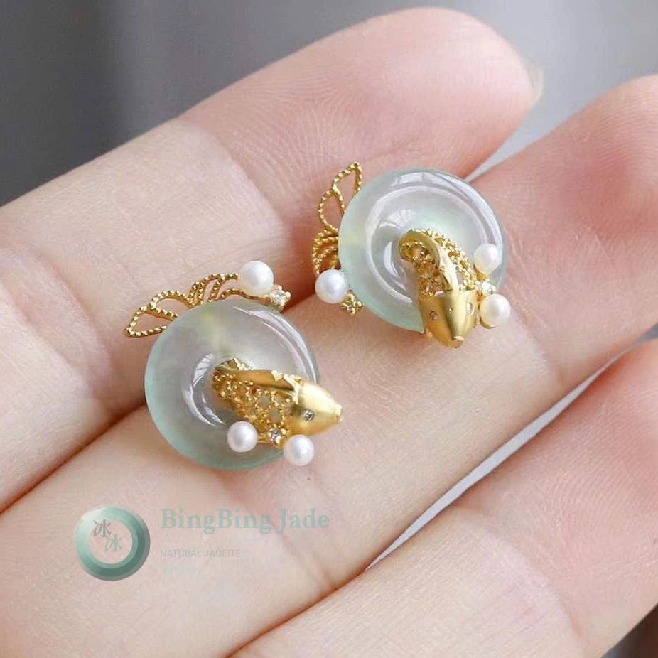 Icy Donut Koi Earrings in 18K Gold with Seed Pearls