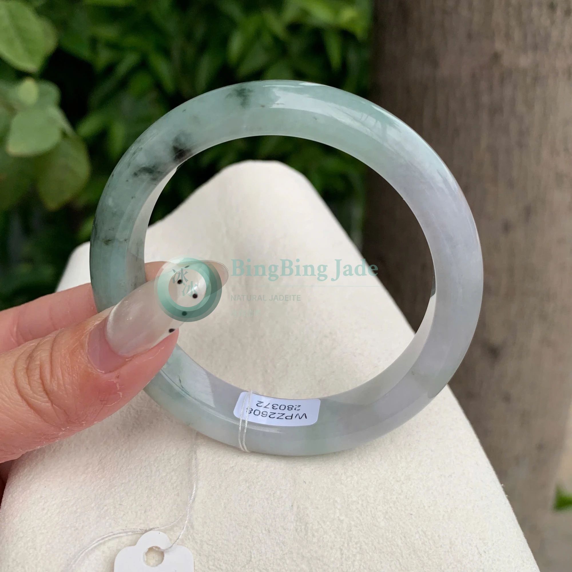 Soft Celadon with Dark Moss Wisps — Jadeite Bangle 54mm
